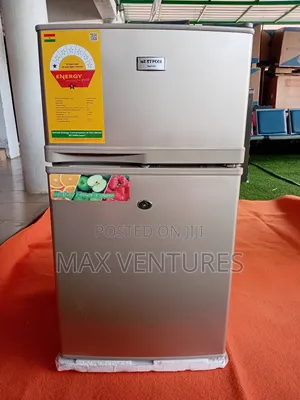Smart Chill Westpool 80l Top Freezer Refrigerator Table Top