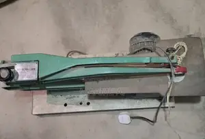 Grizzly G1060 22’’ Scroll Saw