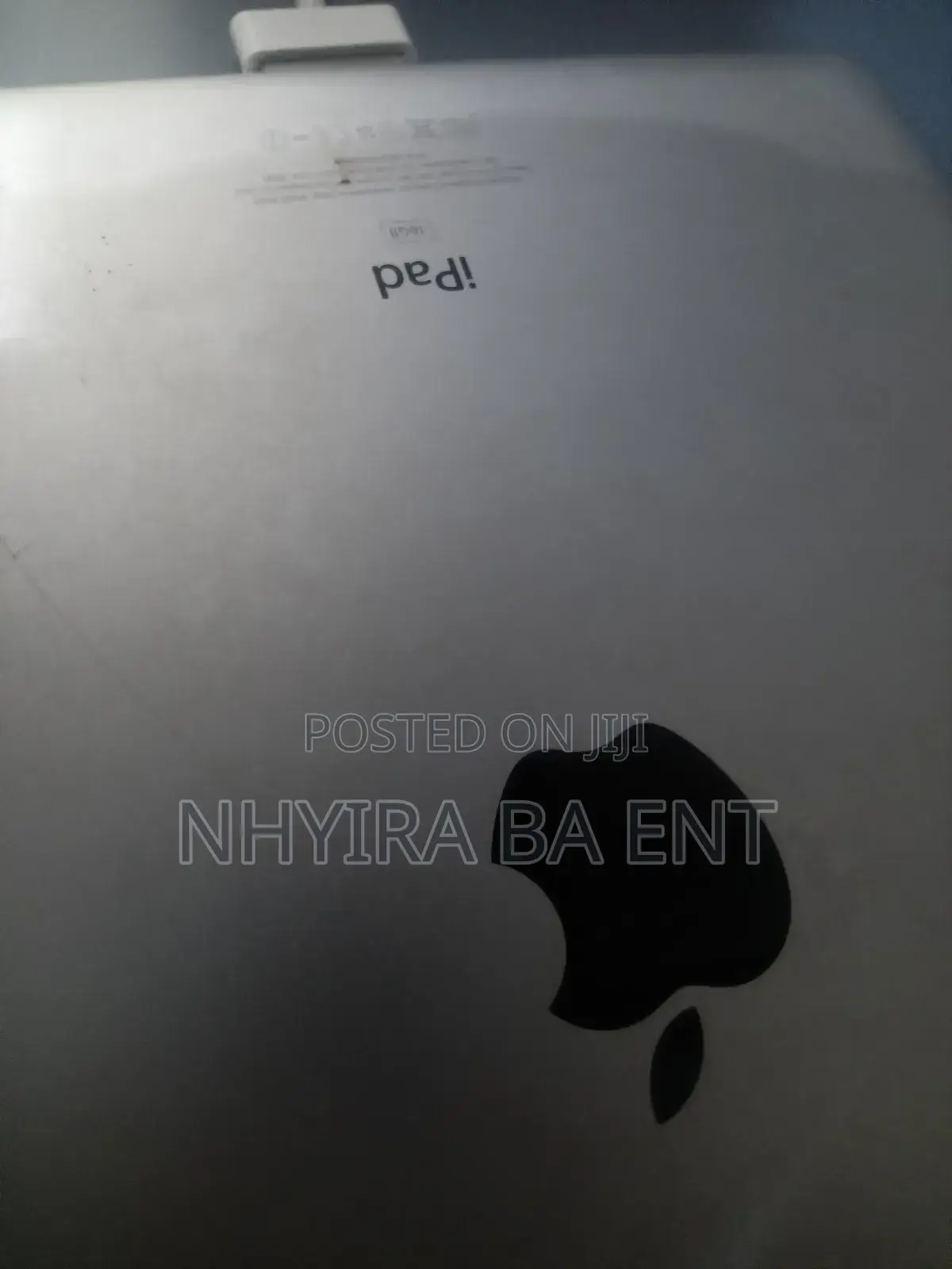 Apple iPad 9.7 16 GB Gray