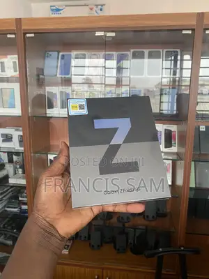 New Samsung Galaxy Z Fold6 256 GB Black