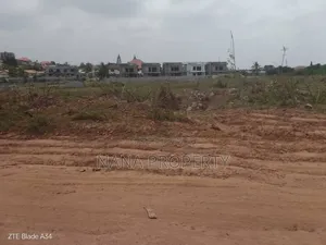 200 Acre's of Land for Sale Located at Just Behind the Dowdowa