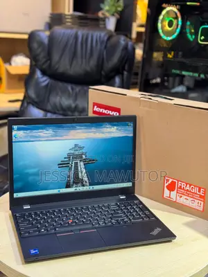 New Laptop Lenovo 32GB SSD 1T