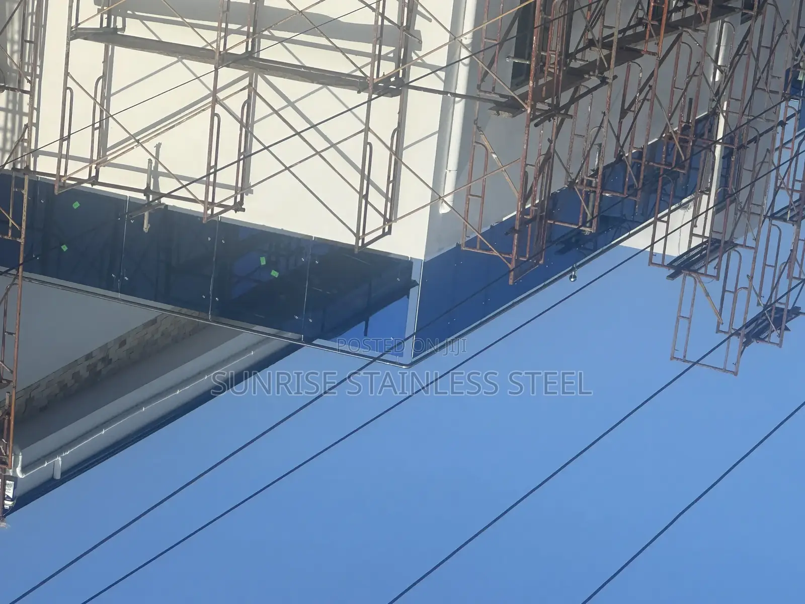 Stainless Frameless Design