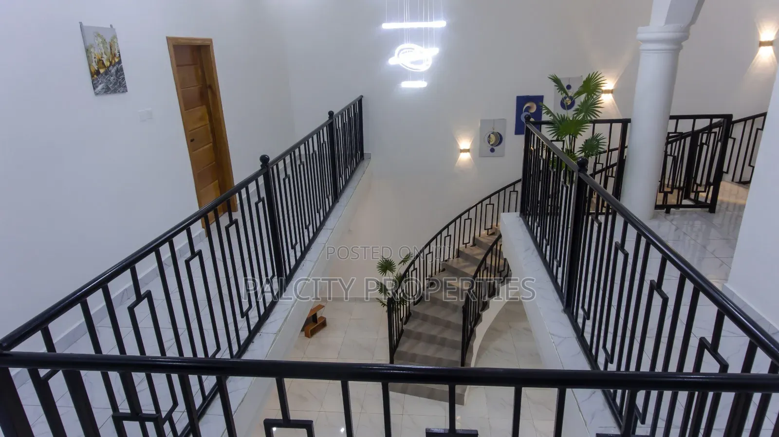 3bedrooms Fully Furnished Apartments for Rent at Ejisu.