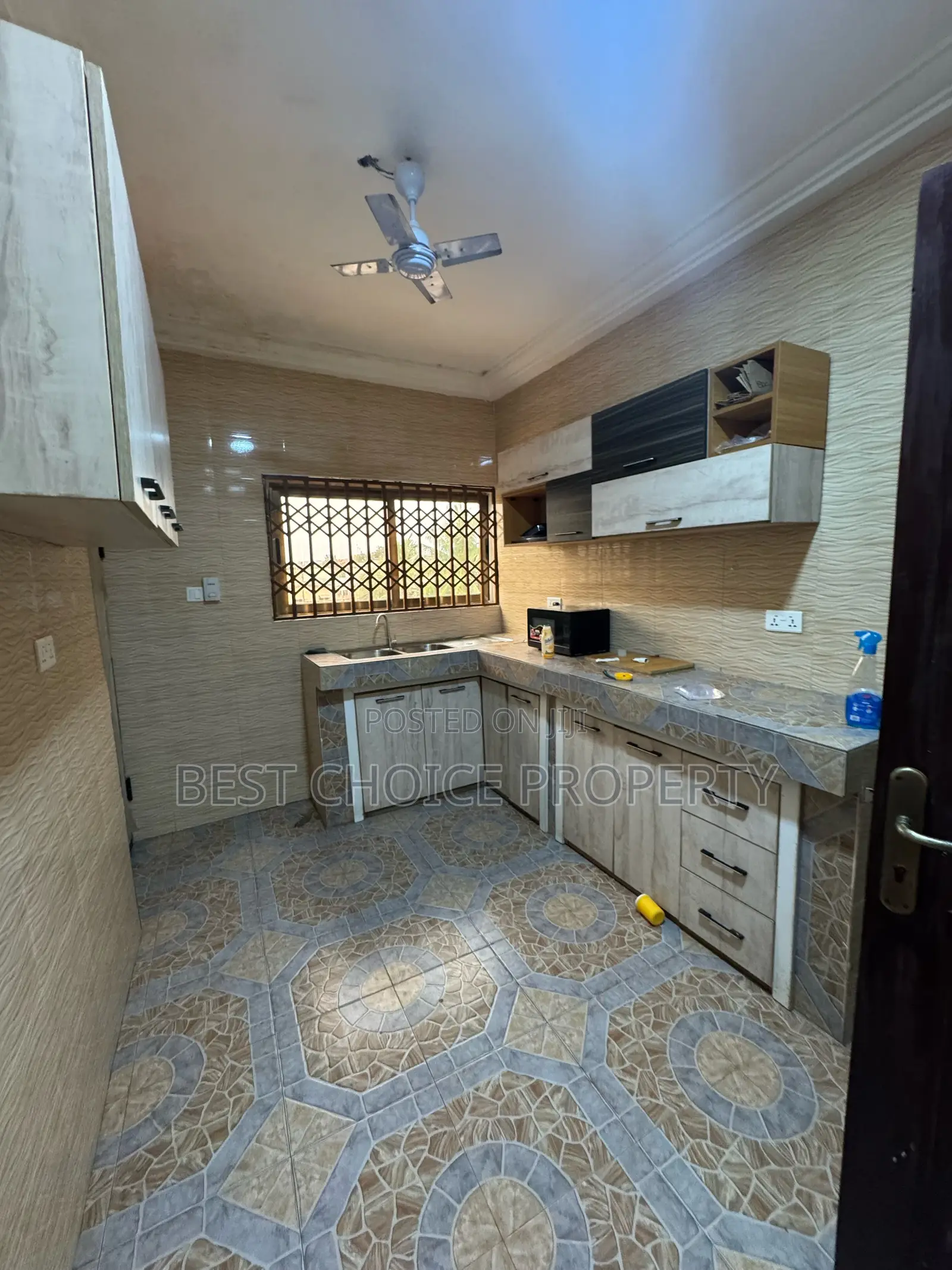 Two Bedroom Apartment Lakeside Community 1