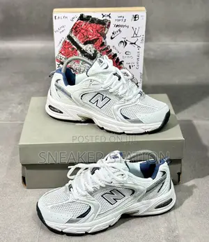 New Balance Unisex 530 Sneaker