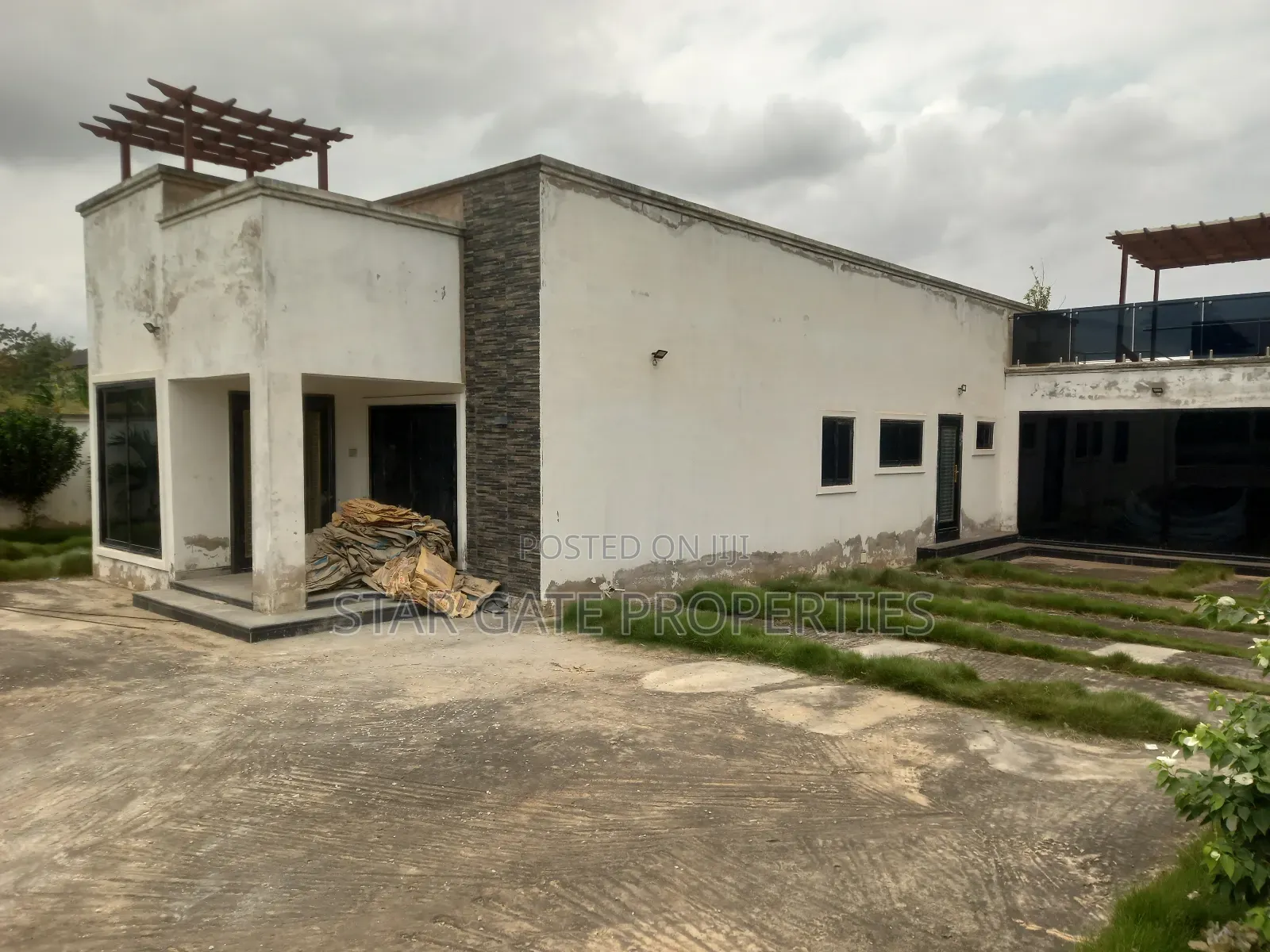4bdrm House in Abrepo Asubonteng, Kumasi Metropolitan for sale