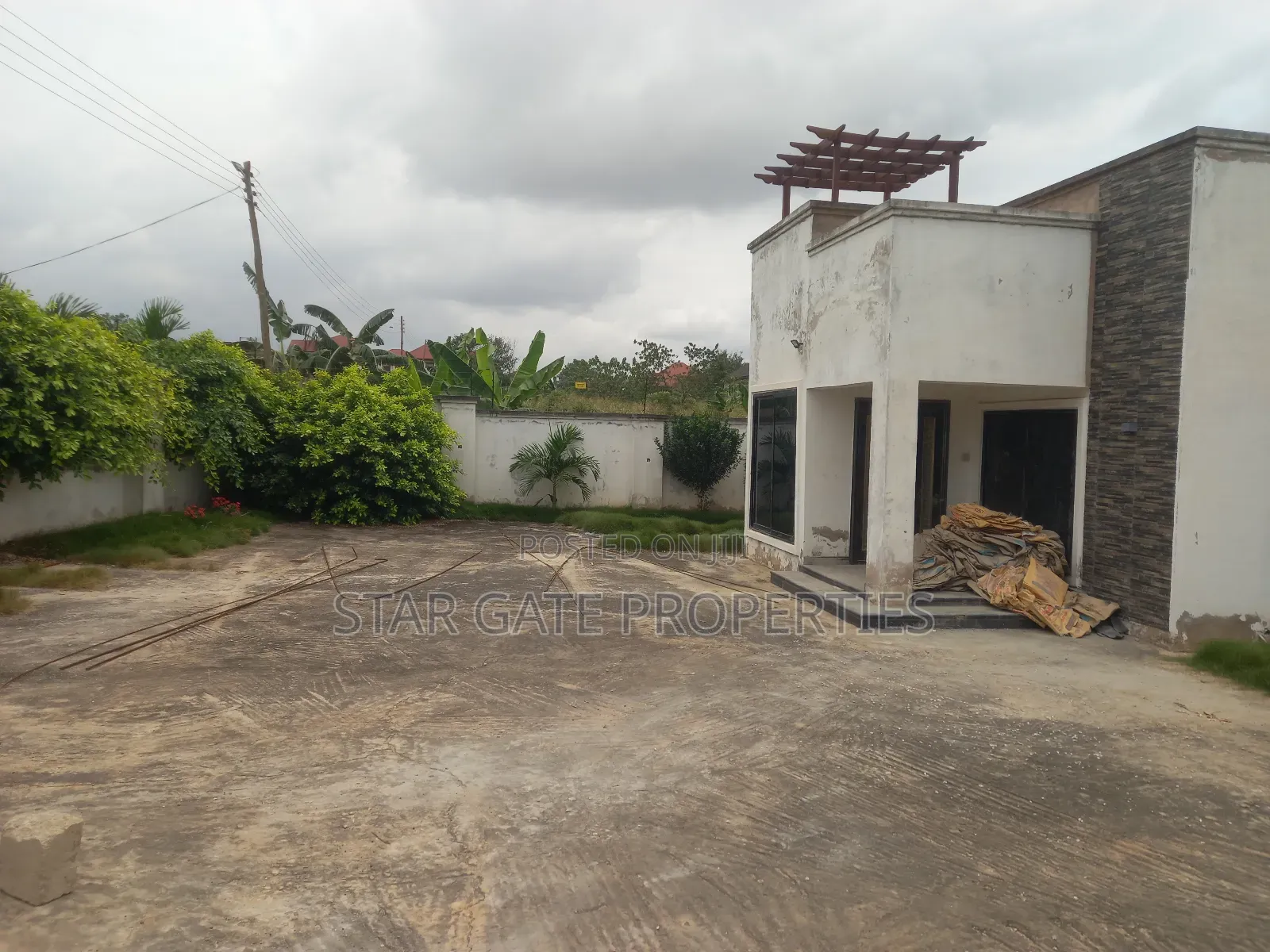 4bdrm House in Abrepo Asubonteng, Kumasi Metropolitan for sale