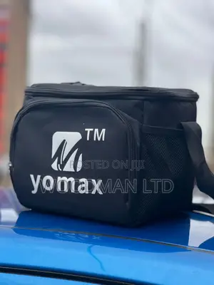 Spacious Lunch Bag