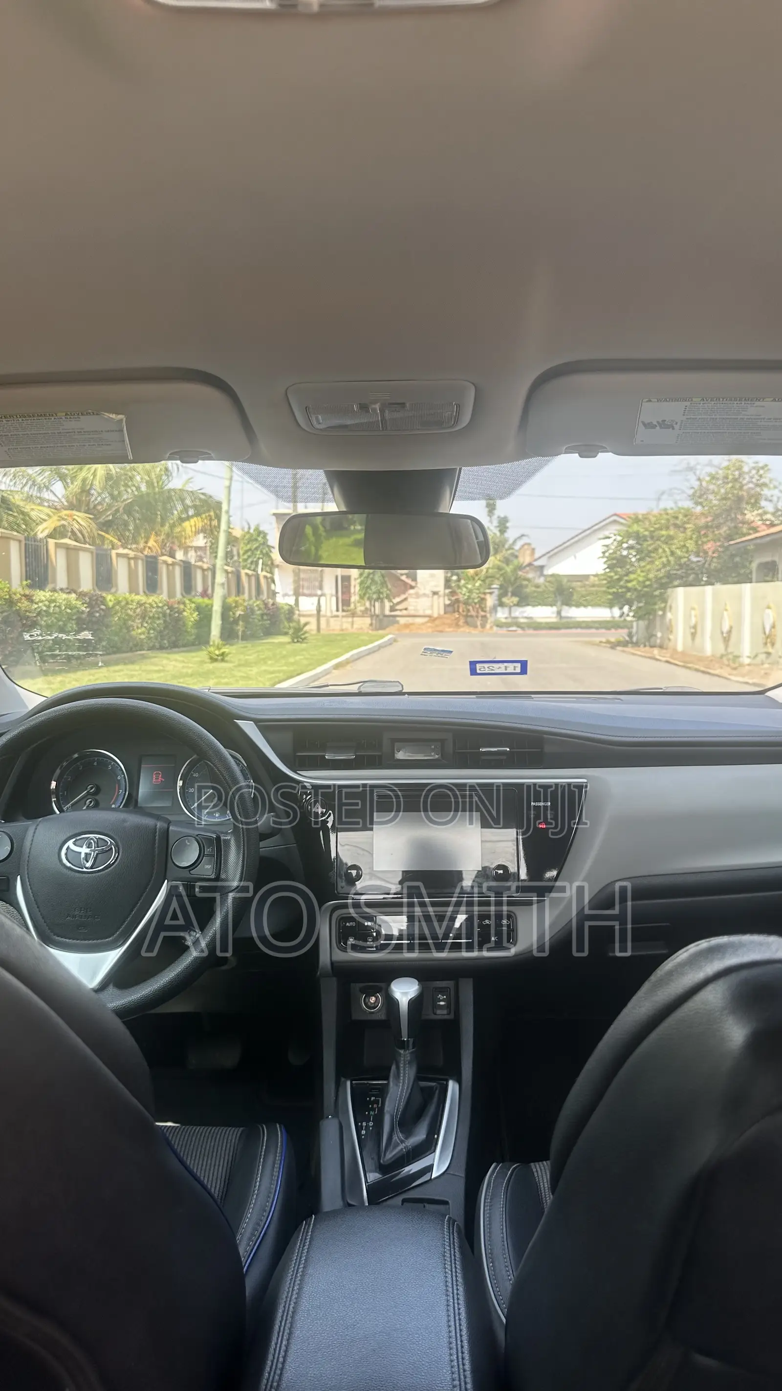 Toyota Corolla 2017 Gray
