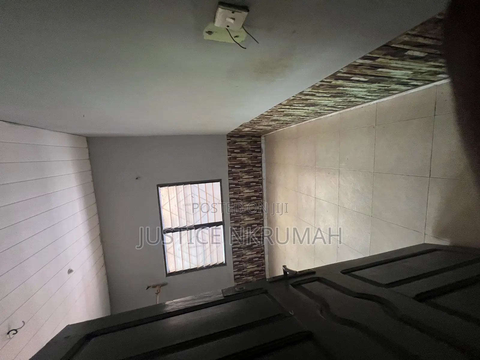 Furnished 4bdrm Apartment in Mr Justice Estate, Old Barrier for rent