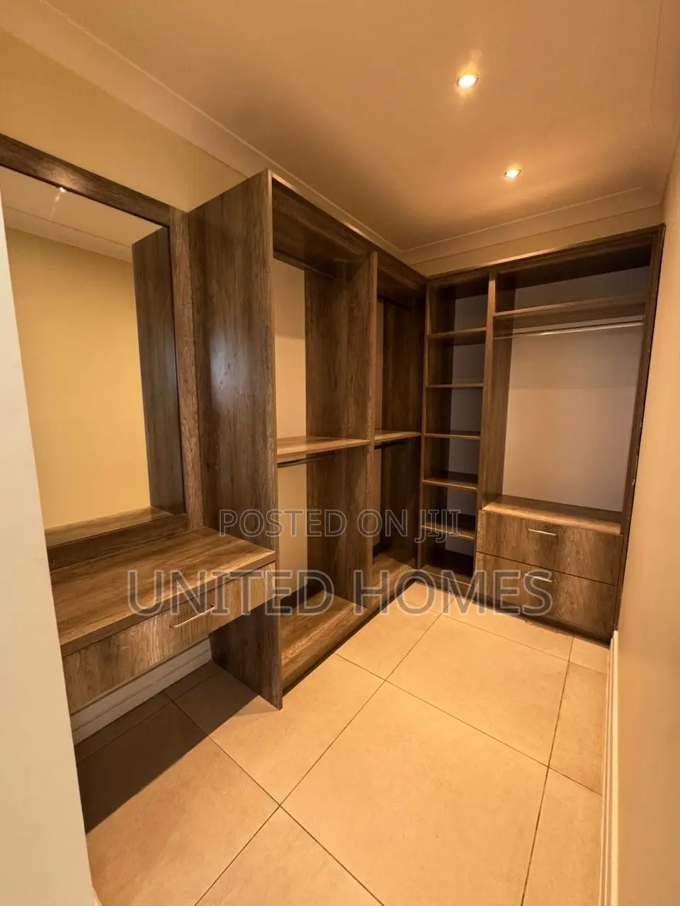 Furnished 4bdrm House in East Legon for sale