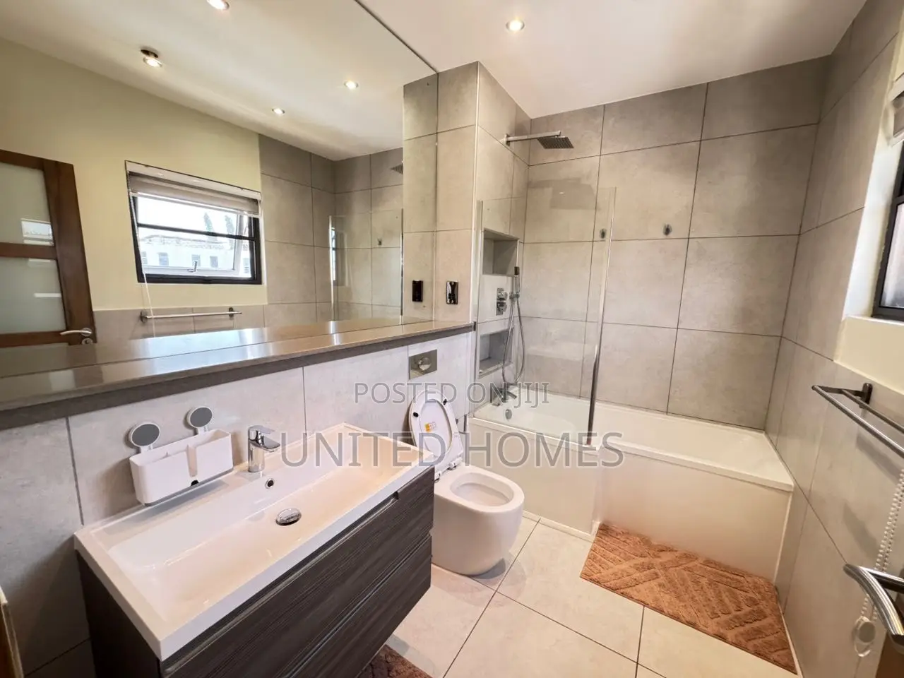 Furnished 4bdrm House in East Legon for sale