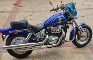 Suzuki 2000 Blue