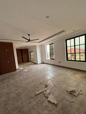 Ex 4 Bedroom House for Sale at Adenta Amrahia