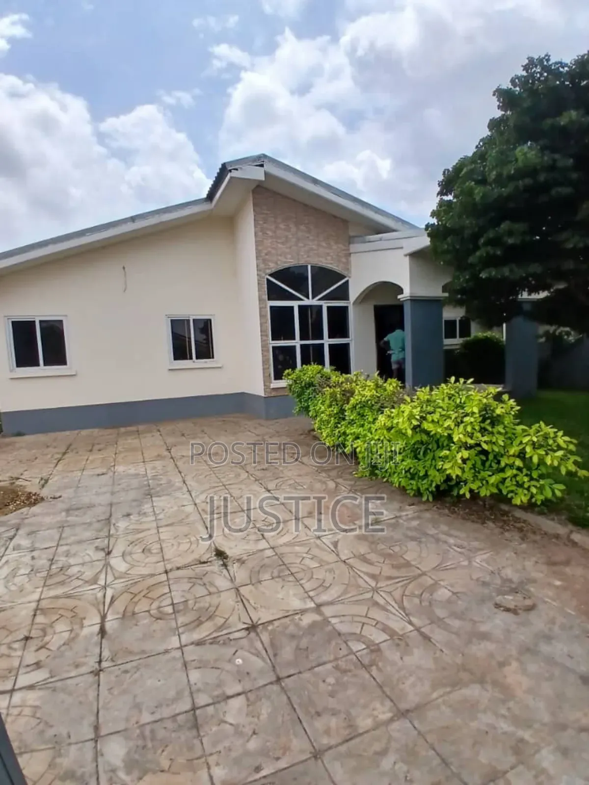 3bdrm House in Oyarifa for rent