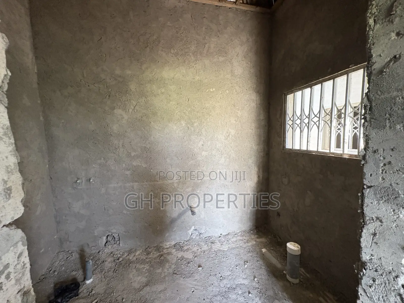 5bdrm House in Sokoban Wood Village, Kumasi Metropolitan for sale