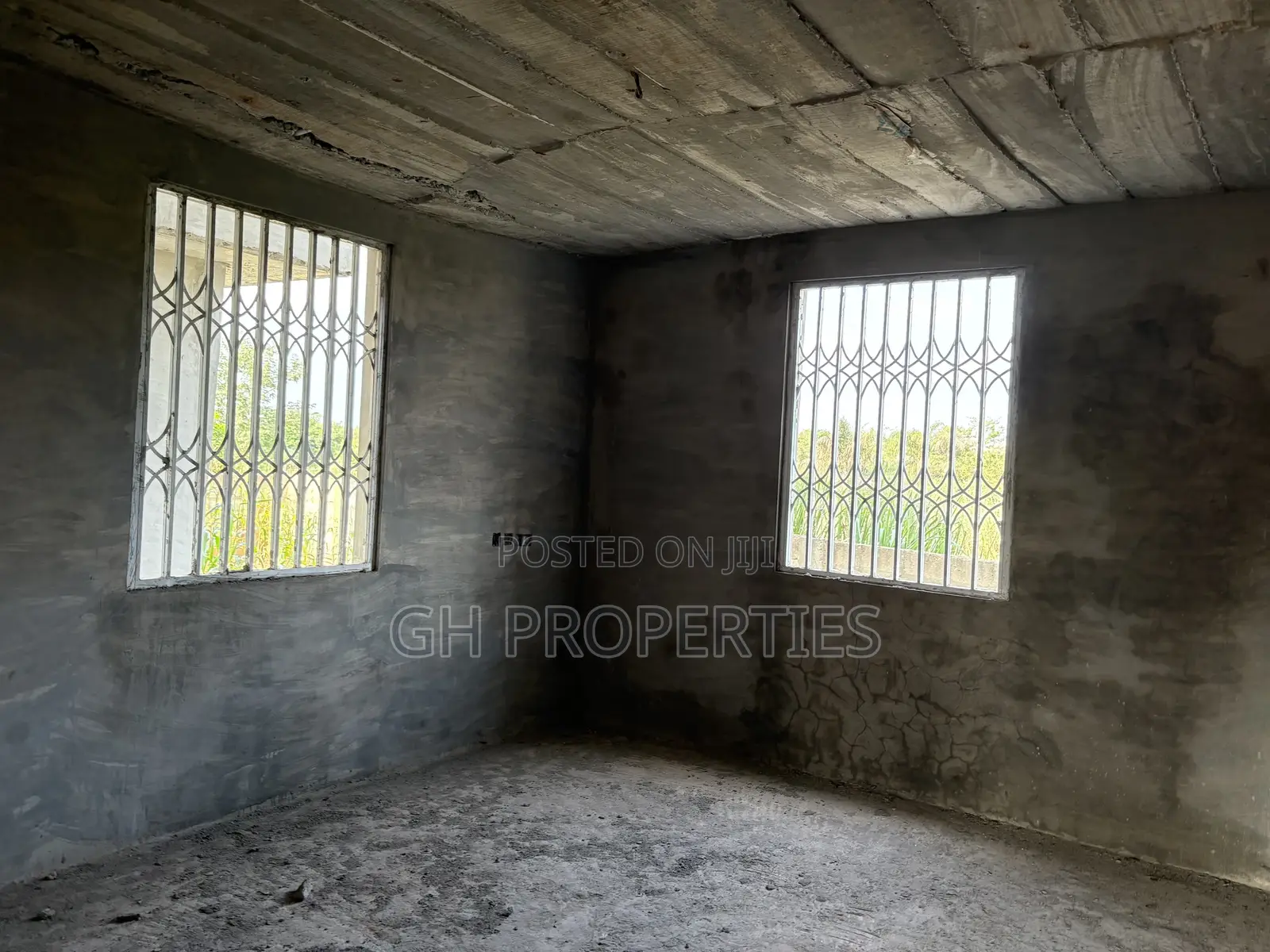 5bdrm House in Sokoban Wood Village, Kumasi Metropolitan for sale