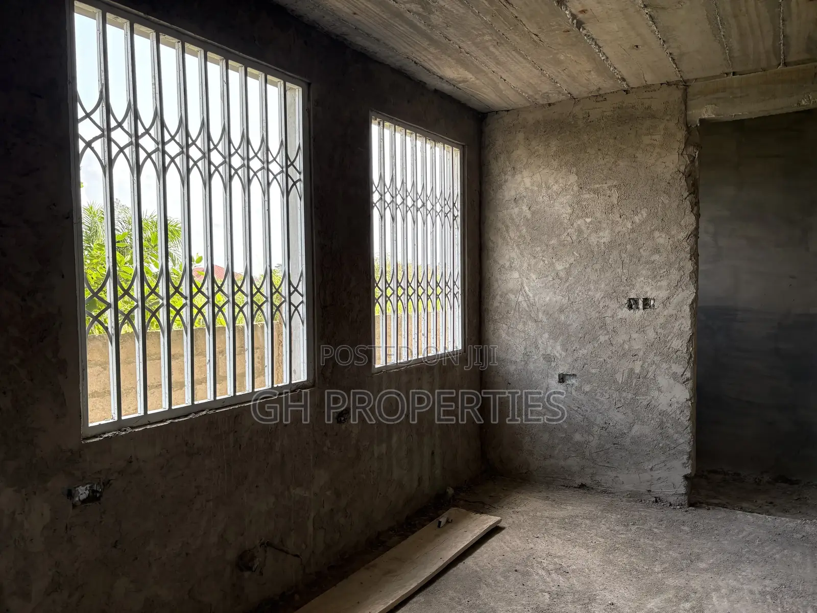 5bdrm House in Sokoban Wood Village, Kumasi Metropolitan for sale