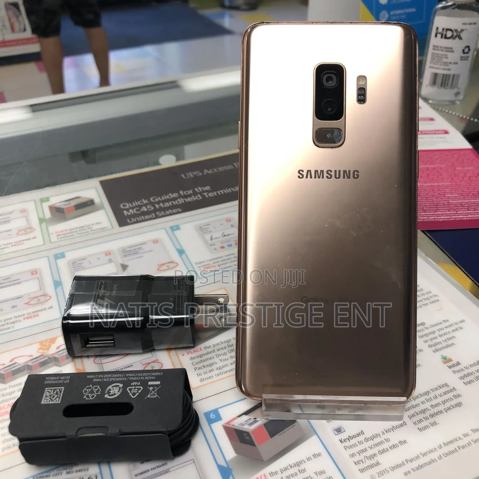 New Samsung Galaxy S9 Plus 64 GB Gold