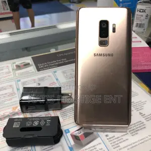 New Samsung Galaxy S9 Plus 64 GB Gold
