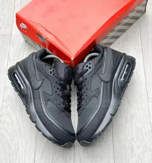 Nike Air Max Classic Bw Triple Black Available