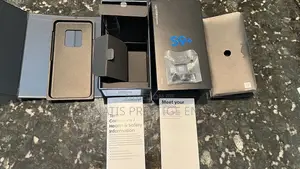 New Samsung Galaxy S9 Plus 64 GB Black