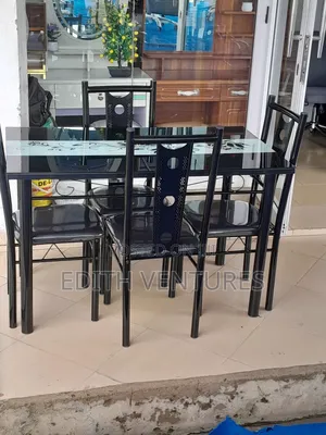 Convocation Dinner Set