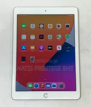 Apple iPad 9.7 128 GB Silver