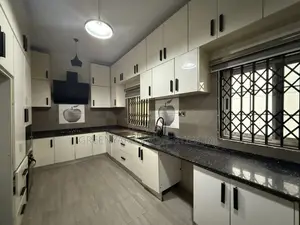 5bdrm House in American House, East Legon for rent