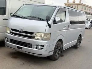 Toyota HiAce 2010 Grey