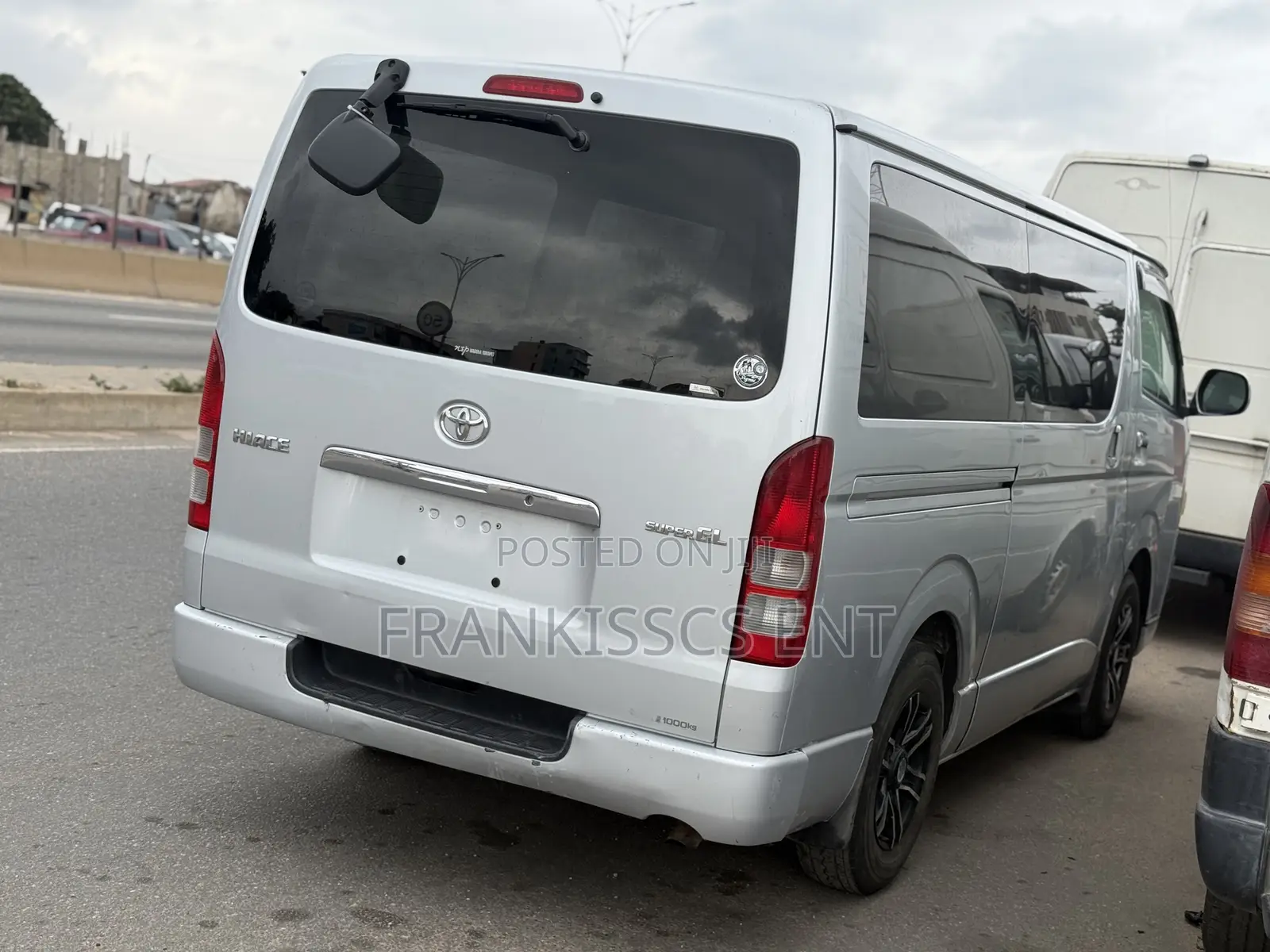 Toyota HiAce 2010 Grey