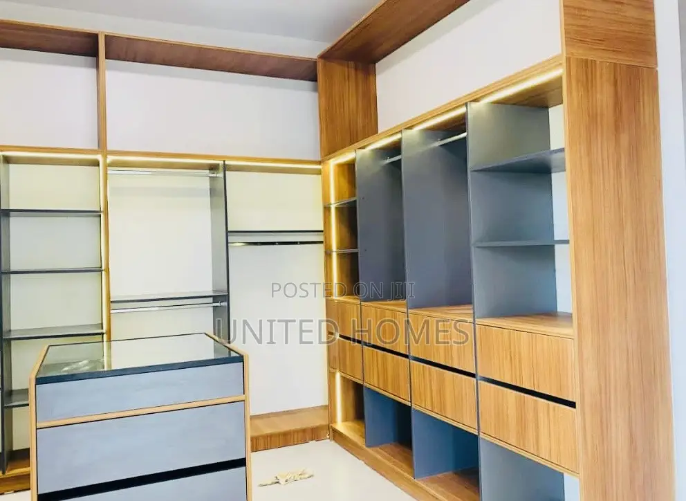 5bdrm House in Oyarifa for sale