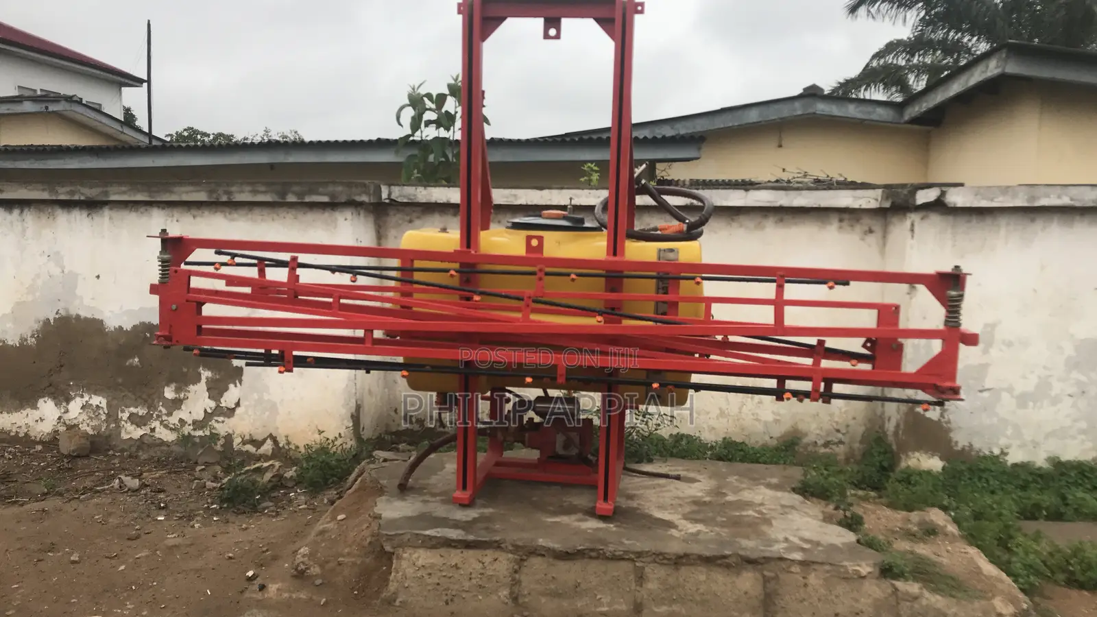 Boom Sprayer