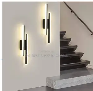 Uk Wall Light Single 220 Gh , the Light Is Not Rechargeable or Plug
