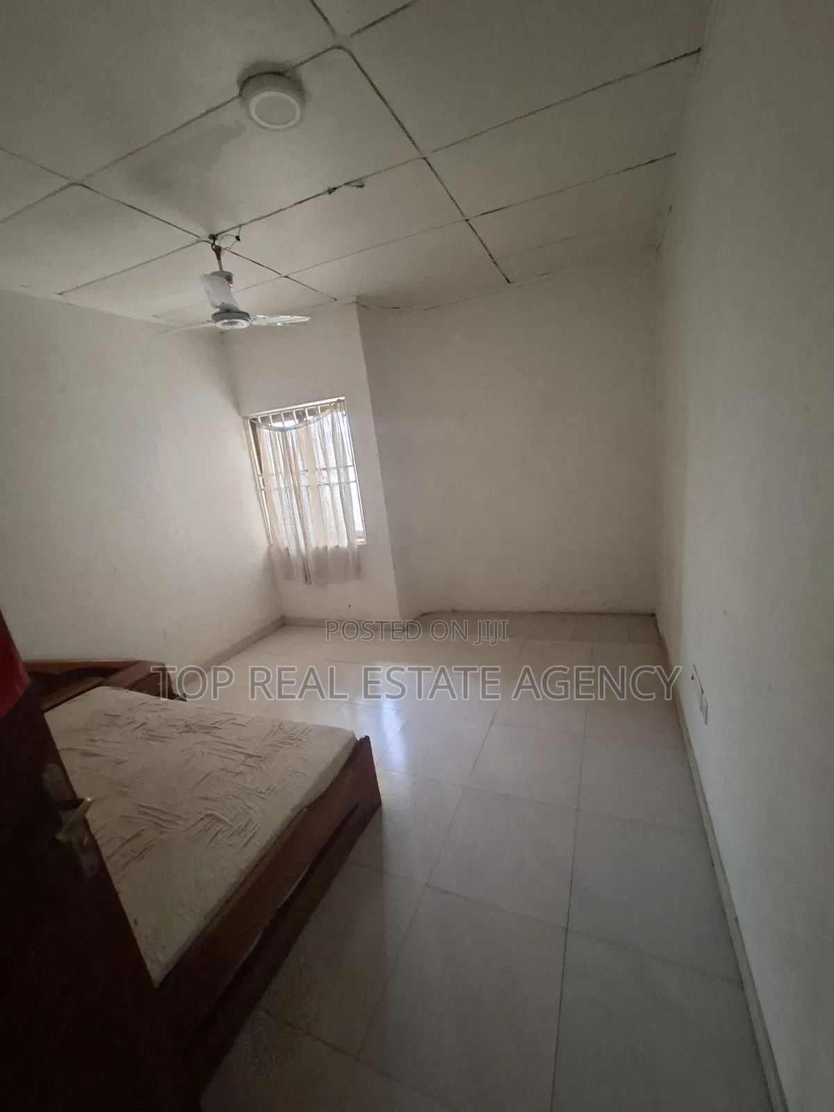 6bdrm House in Mangoasi, Dome for sale