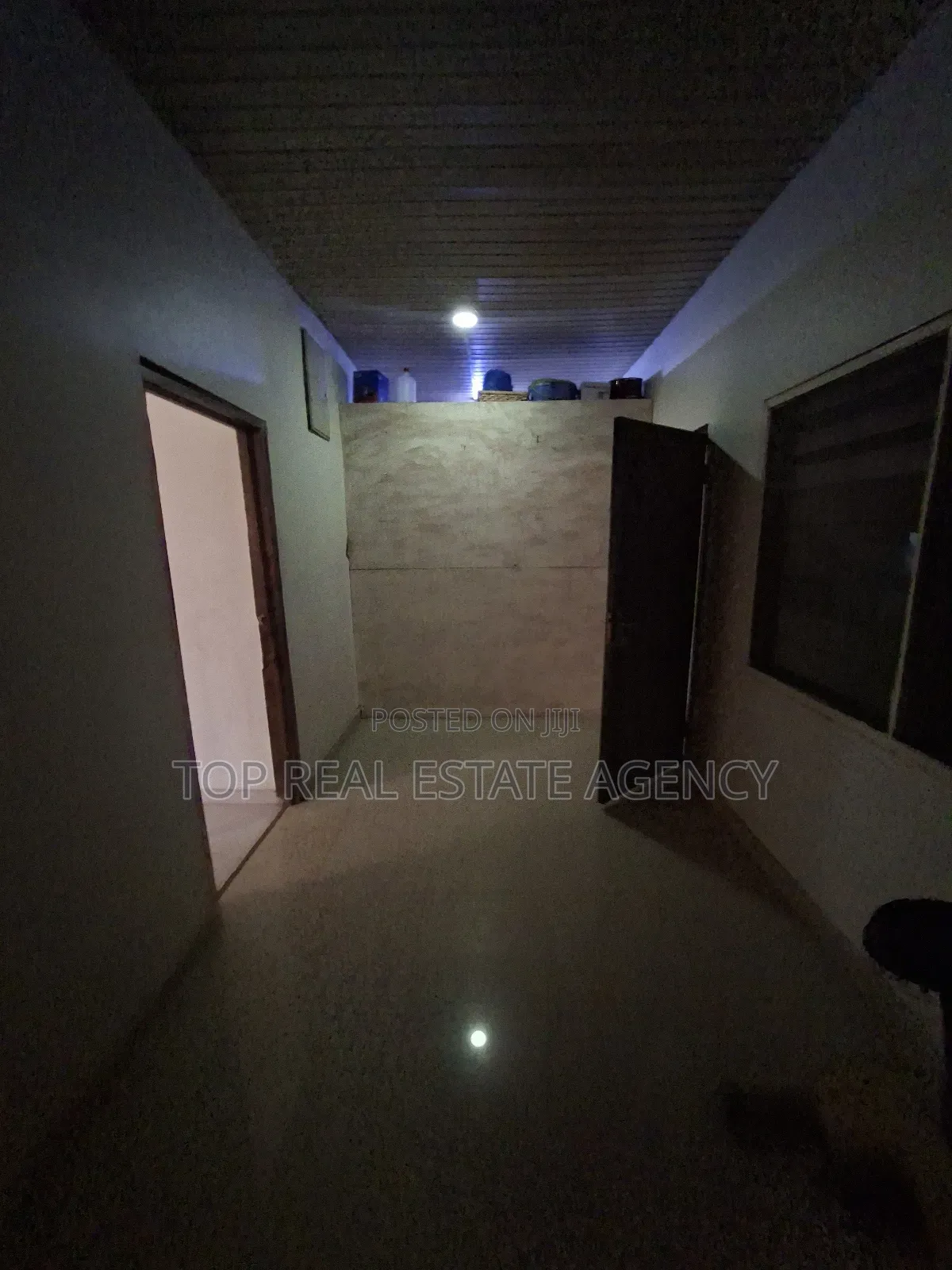 6bdrm House in Mangoasi, Dome for sale