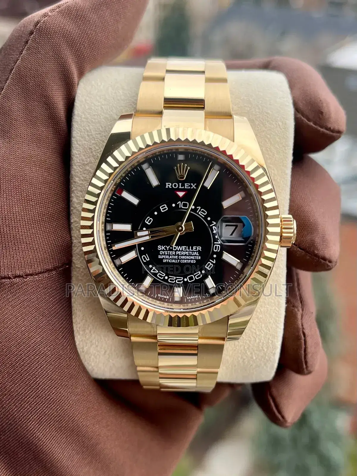 Rolex
Model: Sky-Dweller Black Dial
Model Number:326938