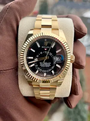 Rolex
Model: Sky-Dweller Black Dial
Model Number:326938