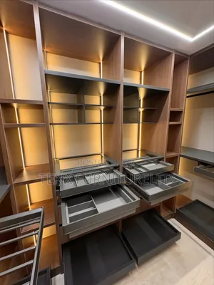Wardrobe (Built-In) With Led Lighting