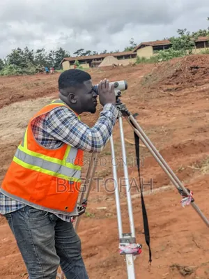 Building Contractor and Engineer