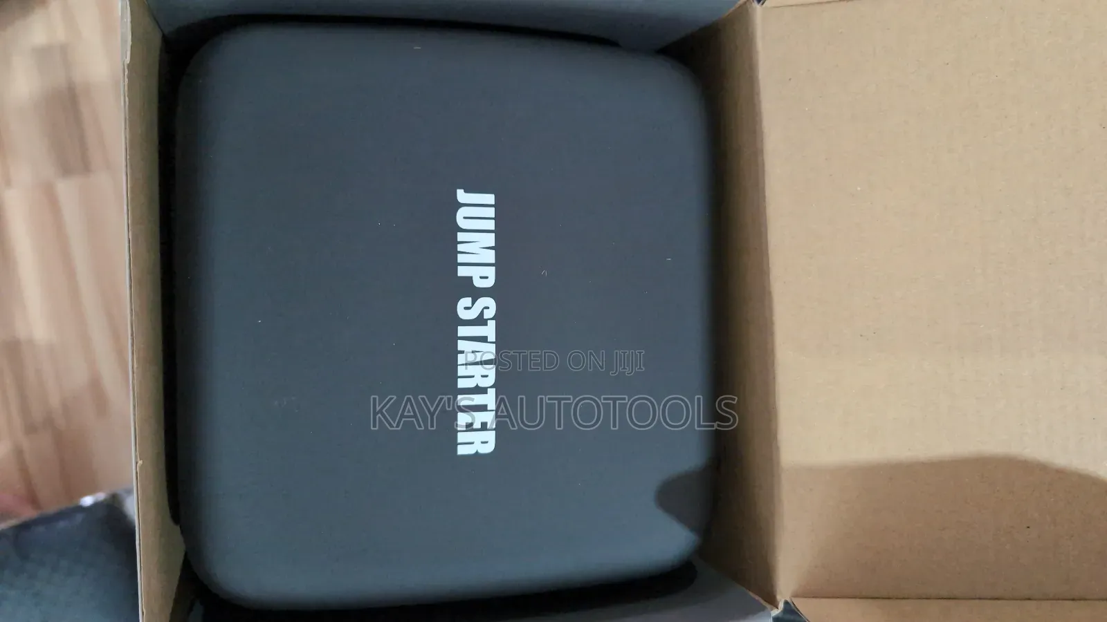 High Quality Heavy Duty Jump Starter With Led Display and Tire Pump