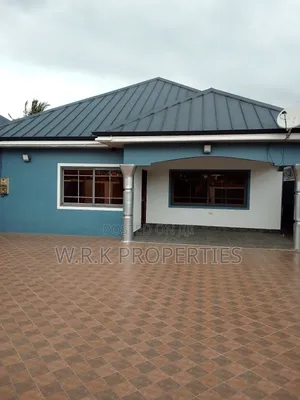 Two Bedroom House for Short