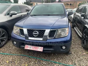 Nissan Frontier 2015 Blue