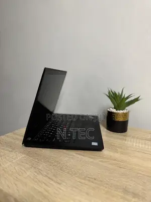 Laptop Lenovo Thinkpad T490s 16GB Intel Core I5 SSD 256GB
