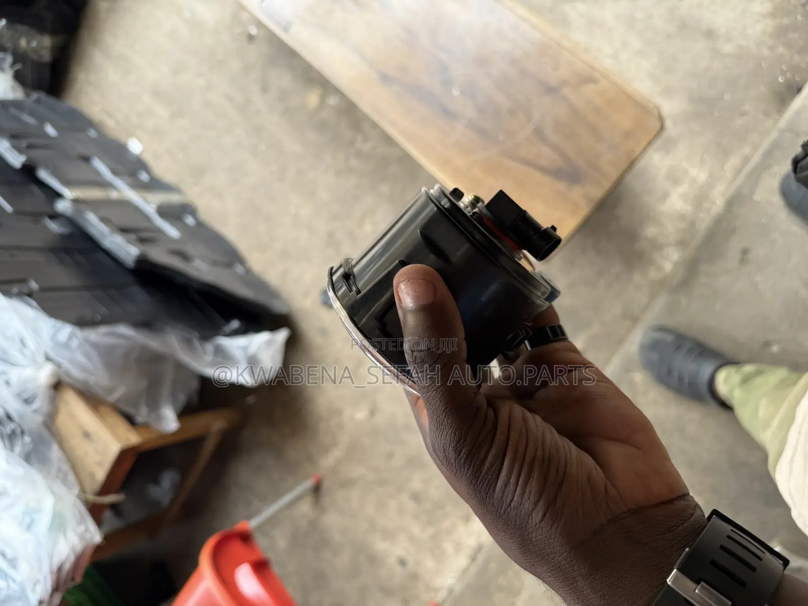 Original Car Foglights Available For All Nissan Cars