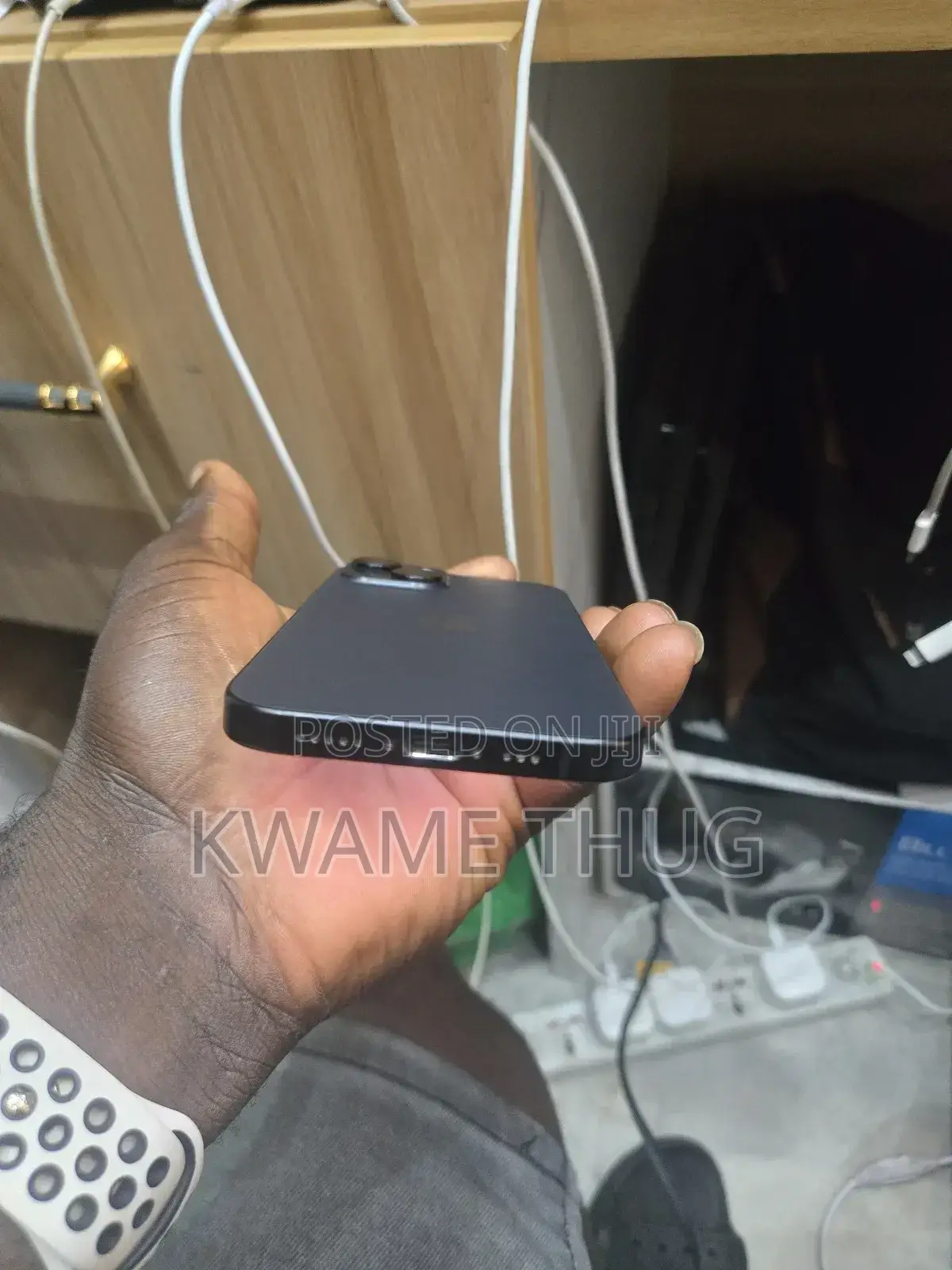 New Apple iPhone 15 128 GB Black