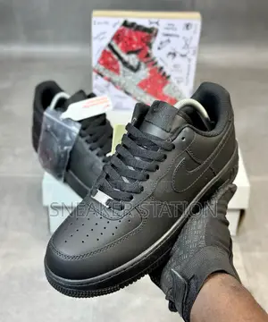 Nike Air Force 1 Unisex All Black