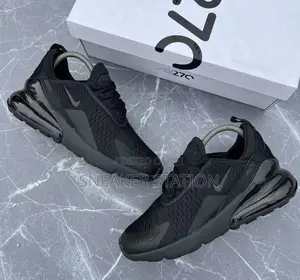 Nike Air Max 270 Triple Black