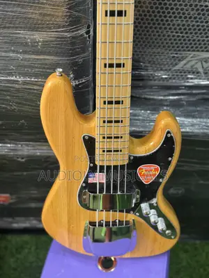 Fender Jazz Passive Bass Guitar Classic